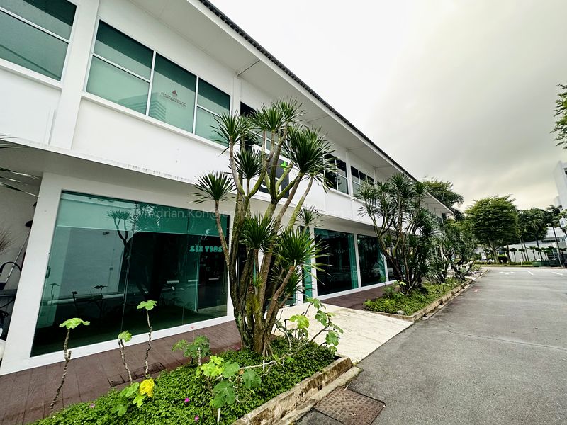 Office for Rent in  991 Alexandra - Image 3